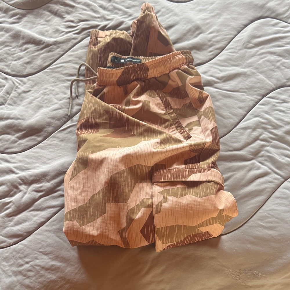 Joggers onward research Qilo